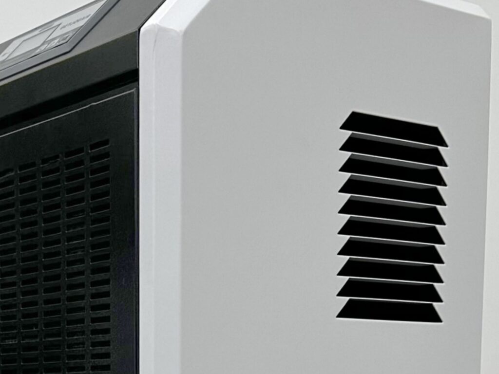 Air Inlet and Outlet